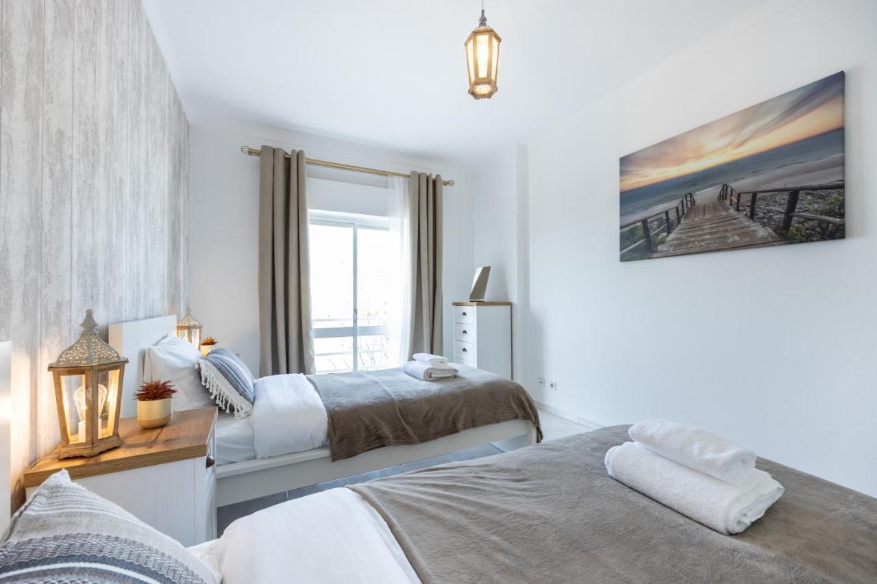 Stylish Seashore Apartment Lagos Bagian luar foto